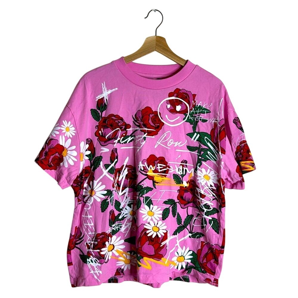 First Row T-Shirt ladies Floral Graffiti Graphic Pink Size Large